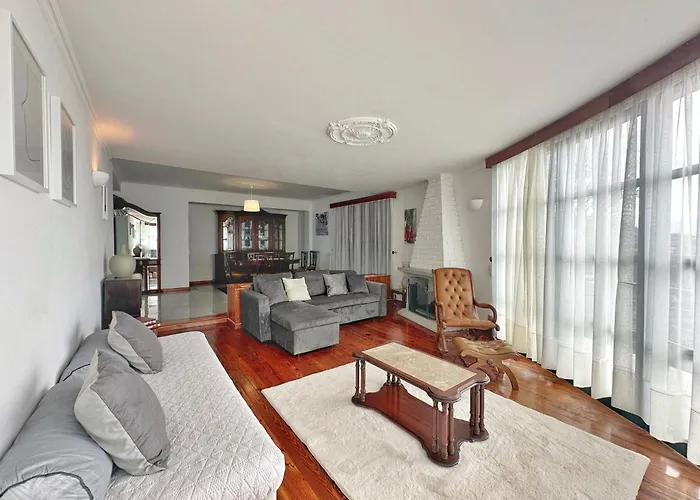 Blue Horizon House 別荘 フンシャル