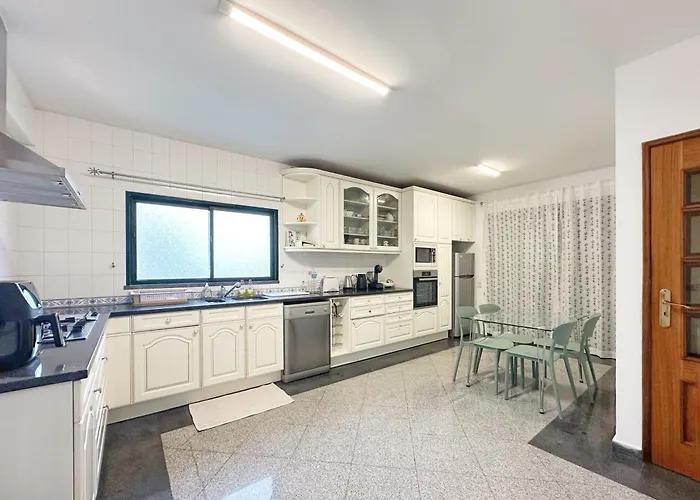 בית נופש Blue Horizon House פונשל