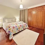 Blue Horizon House פונשל